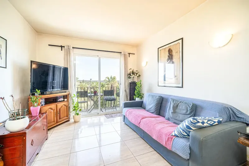 Apartment for sale of 72 m2 in Campos, a town in the south of Mallorca offering the tranquility and charm of a Mallorcan village — photo 2