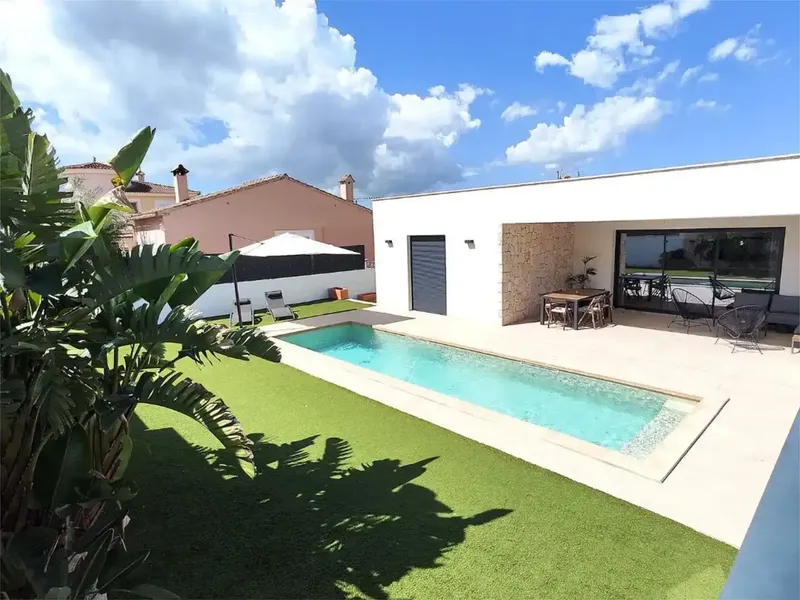 En venta espectacular casa unifamiliar de reciente construcción (2021), situada en Ses Vinyes de Son Verí, una zona tranquila de Marratxí, a — photo 1