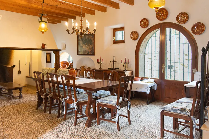 Unique Opportunity: Historic Estate with approx. 500 Hectares and Agrotourism License (applied for) — photo 6