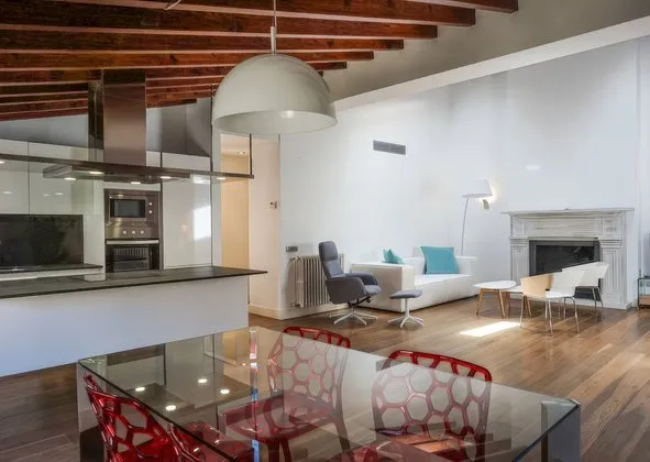 Penthouse in Calle de l'Estudi General, La Seu, Palma de Mallorca — photo 1
