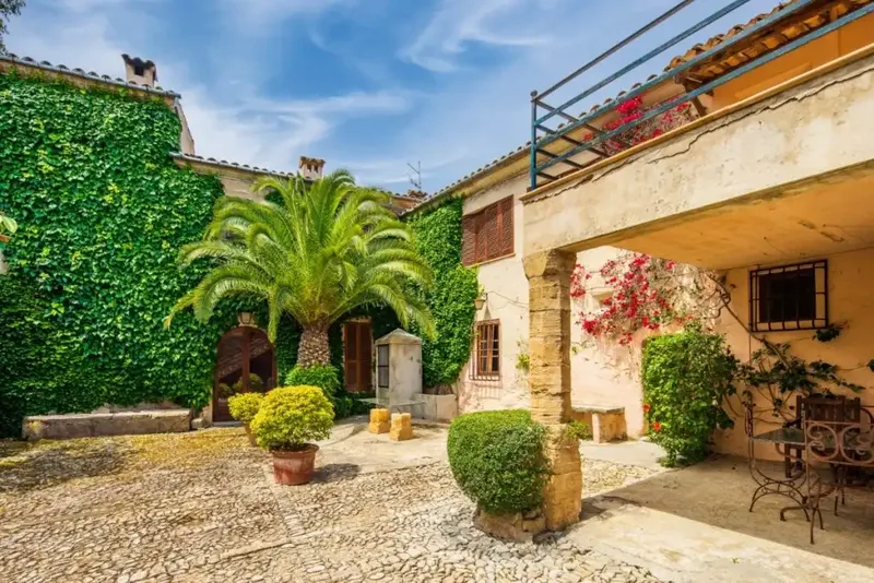 Idyllic and historic property located in one of the most beautiful valleys of the municipality of Pollença — photo 4
