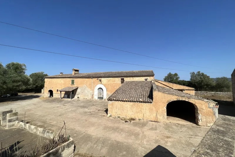 Rustic estate of 58 ha in Vilafranca — photo 4