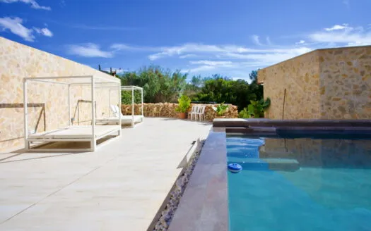Truly outstanding and fully reformed country finca in Inca – For Sale — photo 1