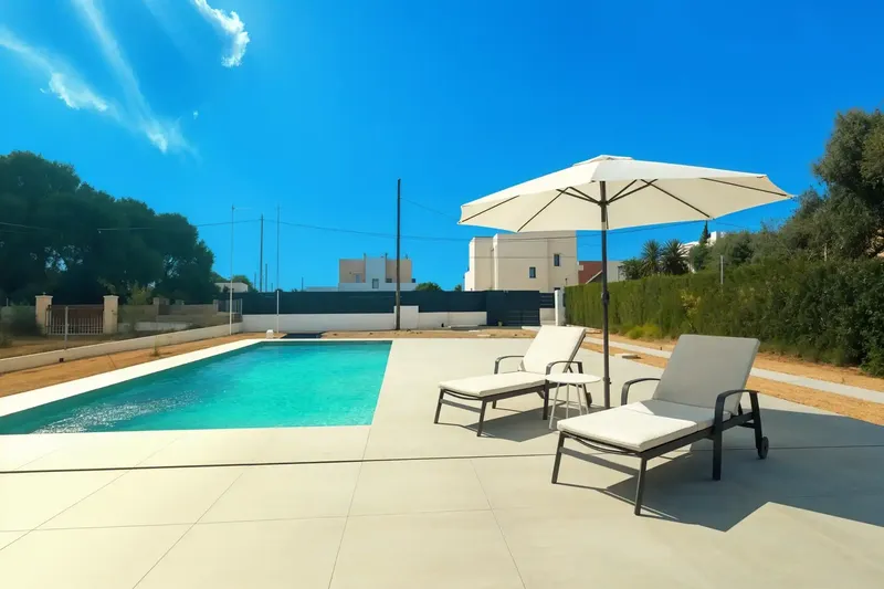 Exclusive villa for sale in Cala Pi, impressive for its modern design, high-quality furniture and quiet location in Torrent — photo 5