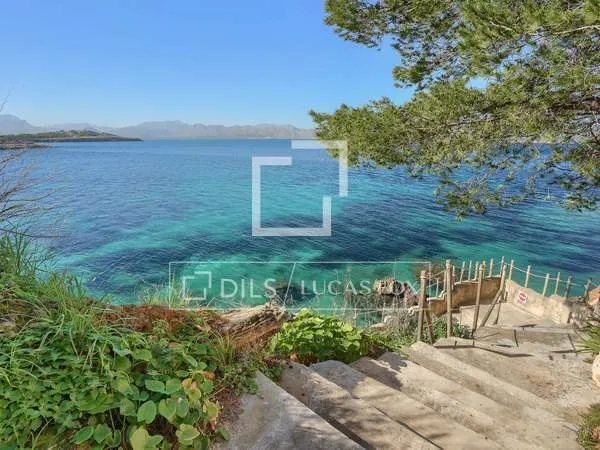 467m² house / villa for sale in Alcudia, Balearic Islands — photo 1