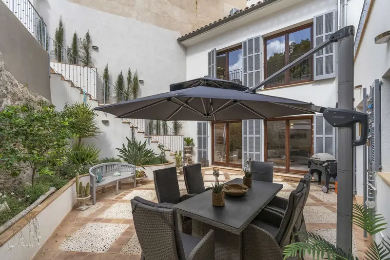 Do you want to bet that this Mallorcan gem will make your eyes light up? And I'm sure some oohs, ahhs and WOWs will come out of your mouth. — photo 7