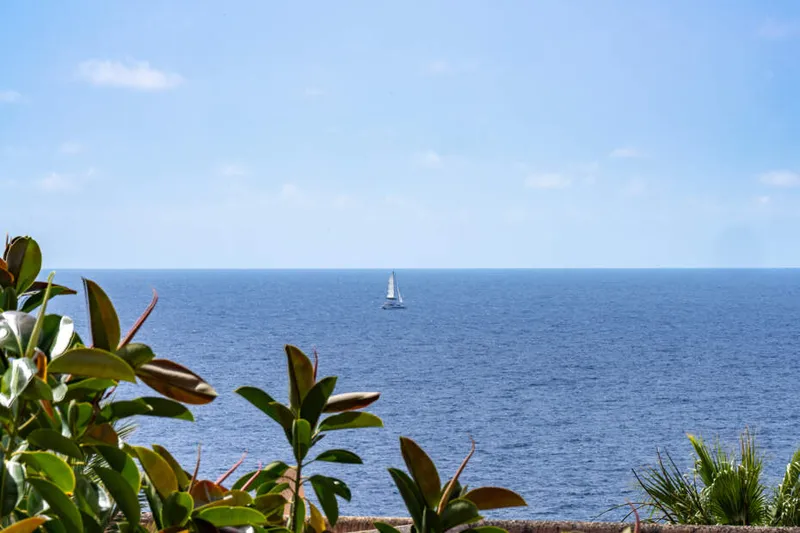 170m² villa with 3 bedrooms, garage, sea views and pool for sale — photo 2