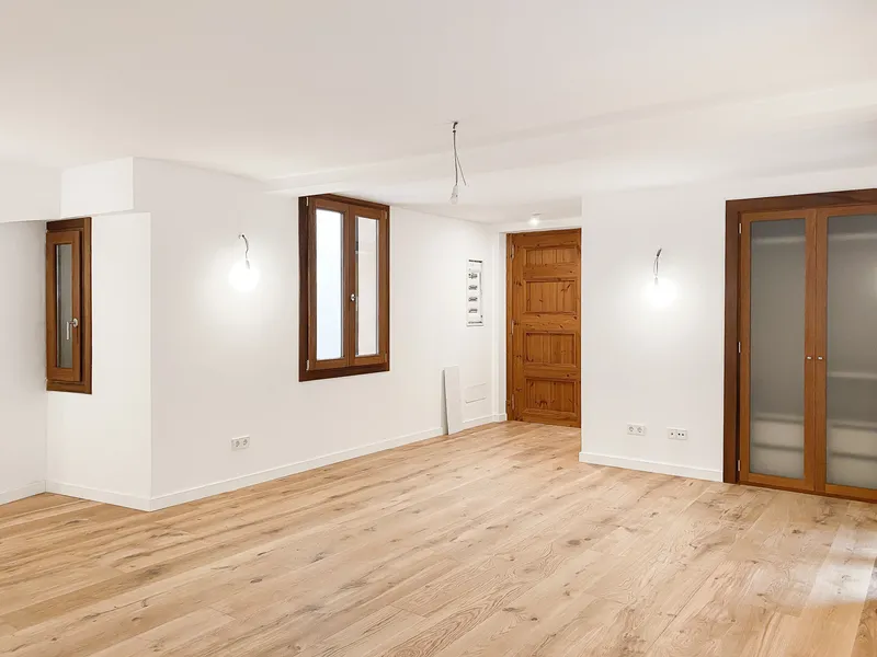 Renovated duplex penthouse in La Calatrava — photo 6