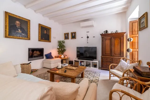 Stunning renovated town house for sale in the heart of Alaró, northwest Mallorca — photo 4