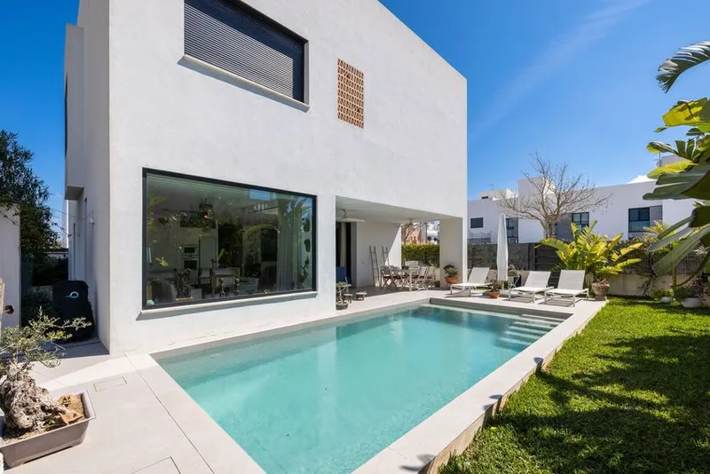 Detached house for sale in Les Maravelles — photo 1