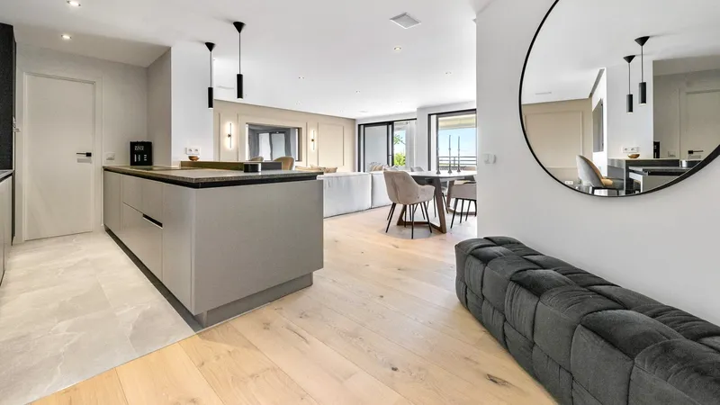 Exclusive penthouse for sale in Cas Catala with sea views: Modernized and elegant — photo 4