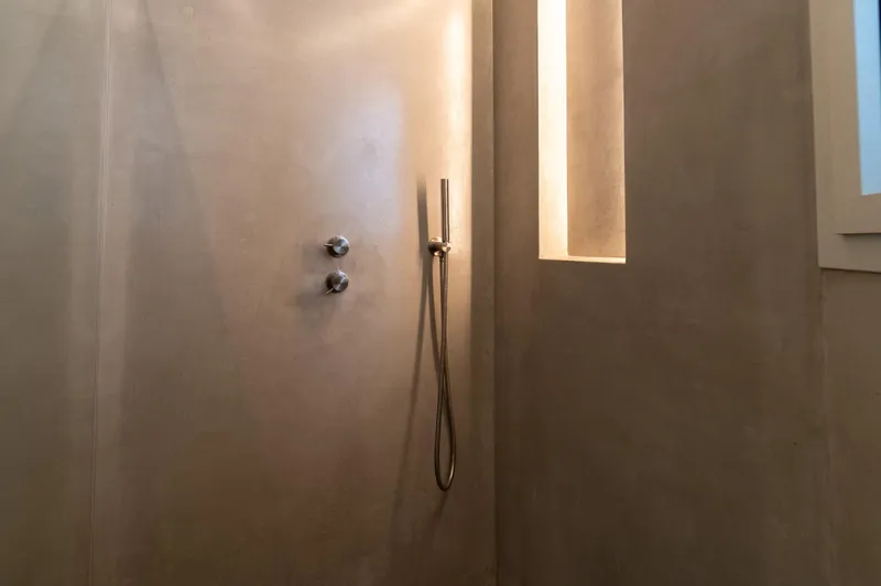 Modern-style house — photo 12