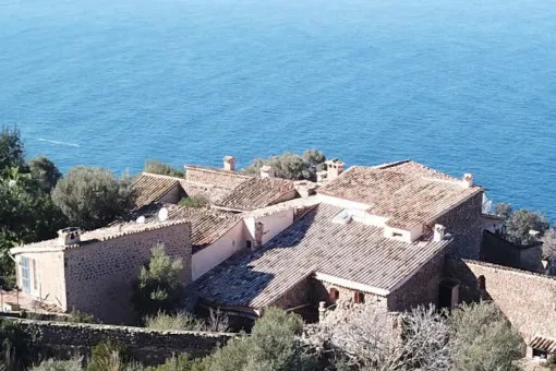 Deià, finca with two houses and large plot in Deià — photo 3