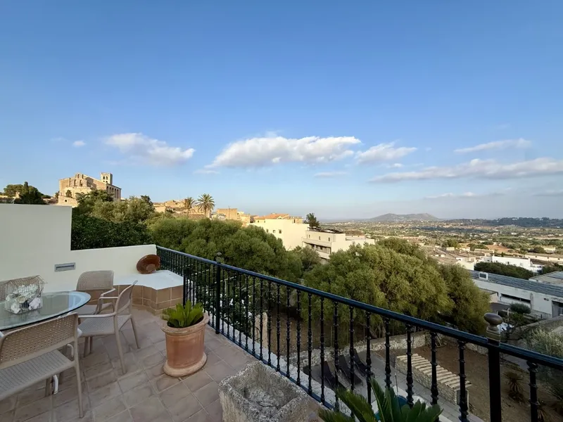 Exclusive manor house with pool and panoramic views in the heart of Selva — photo 2