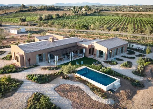 Detached house in Ds Poligon 25, Manacor Centro, Manacor — photo 1