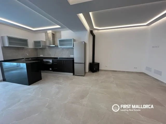 Townhouse for rent in Consell, Mallorca — photo 4