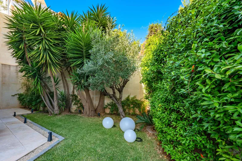 Quietly located garden apartment in exclusive residential complex — photo 4