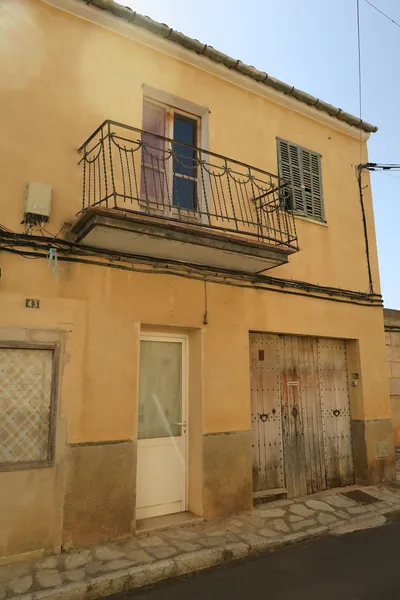 CASA DE PUEBLO DE AMPLIAS DIMENSIONES EN BINISSALEM — photo 1