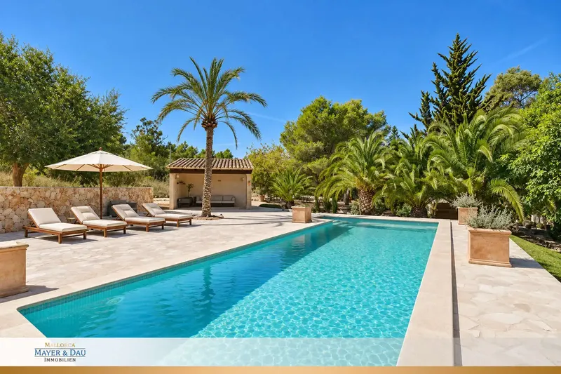 Por encima del encantador pueblo de Son Macià se encuentra esta finca tan especial, que combina de forma única la tranquilidad, la privacida — photo 1