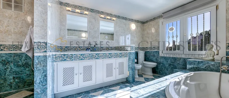 Spacious villa in Costa d'en Blanes with sea views and pool — photo 10