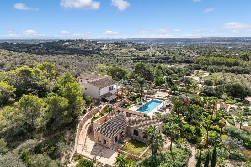 Exclusive country estate with panoramic and sea views near Santanyí — photo 3
