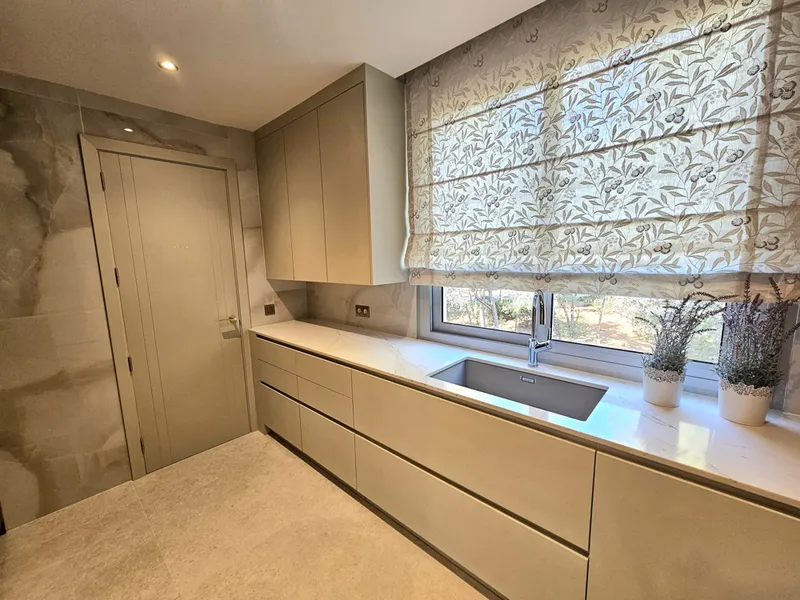 4 Bedroom Sea View Apartment in Sol de Mallorca — photo 9
