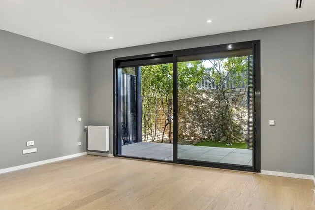 Contemporary garden apartment for sale in Son Quint, Palma — photo 6