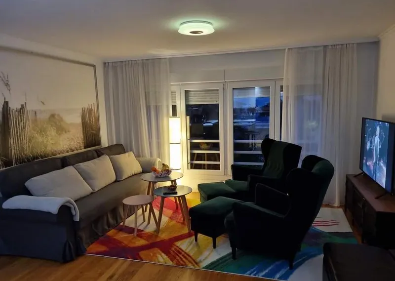 Palma de Mallorca - Bright 2 bedroom Apartment for Sale Near Pere Garau. — photo 5