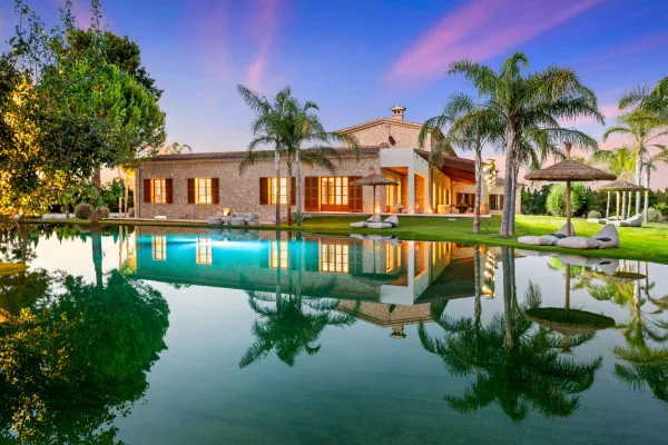 Luxurious, unique finca property not far from the village of Montuiri — photo 1
