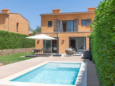Semi-detached house for sale in Calle de les Monges — photo 2
