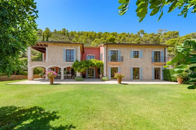 Eco friendly private villa with holiday license for sale in Santa Maria, Mallorca — photo 2