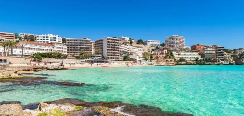 Investors: Real Estate Opportunity in Cala Major — photo 1