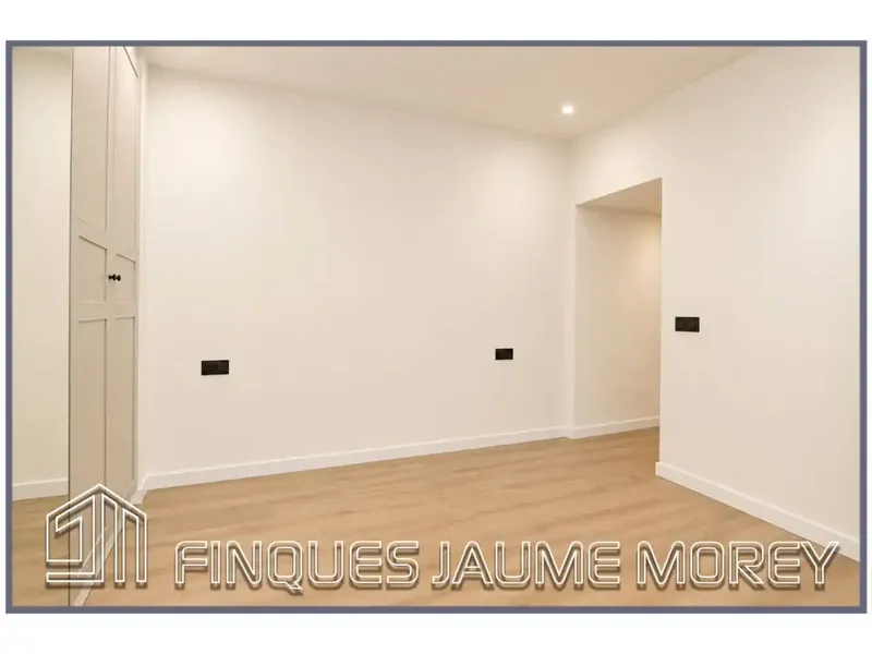 En la zona residencial de Son Amonda de Inca, nos encontramos con esta maravilla de planta baja tipo loft, de reforma integral completa ofre — photo 9