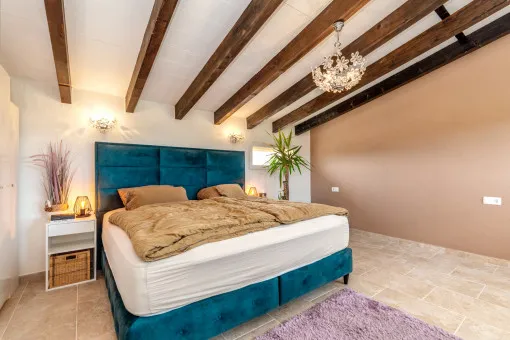 Binissalem, magnificent finca with views of the Tramuntana and stables in Binissalem — photo 9