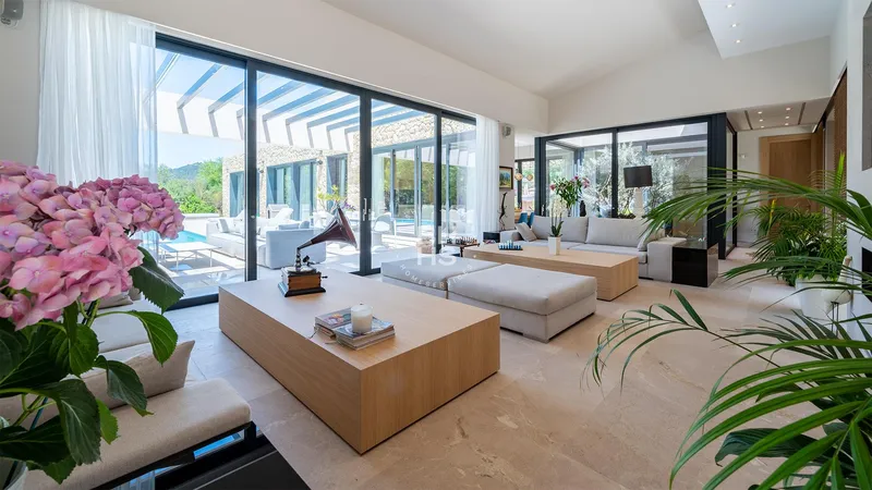 Villa for sale in Esporles — photo 3