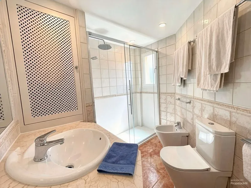 Mallorca Instead of a Gray Winter—Spend the Winter in Style with Two Terraces and a Shared Pool — photo 5