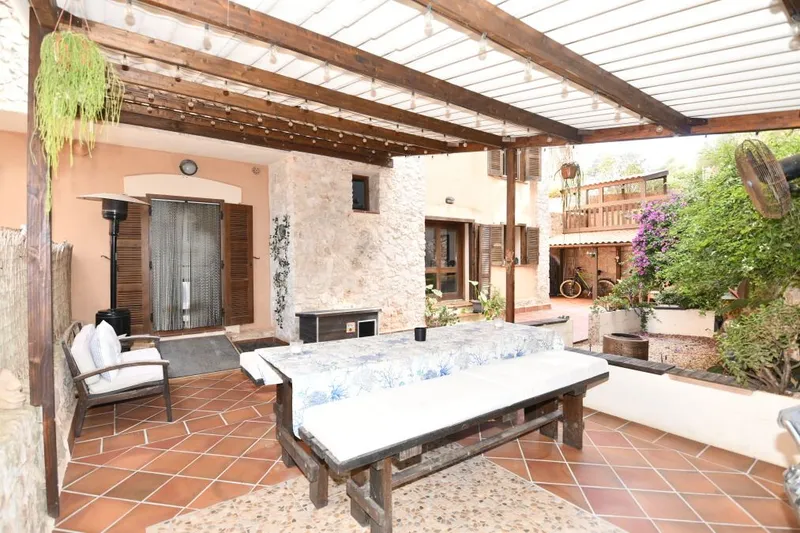Cozy town house with pleasant patio in Cala Figuera — photo 1