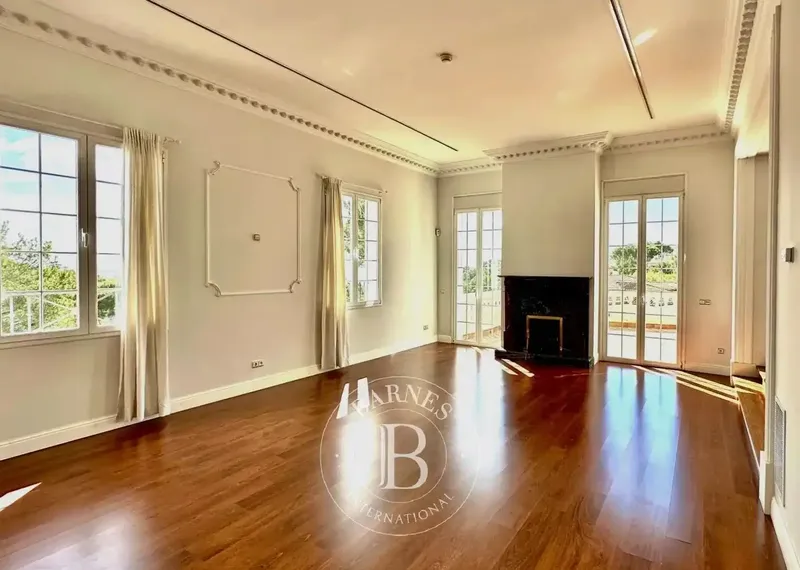 Spacious villa in Castillo de Bendinat with 561 m² of contemporary living — photo 2