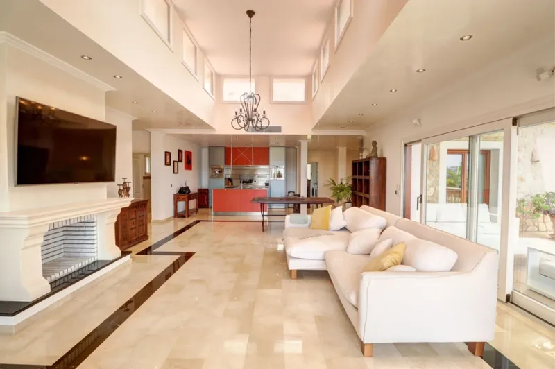 Mediterranean villa with sea views, pool and garden - Villa with large garden (15223) — photo 8