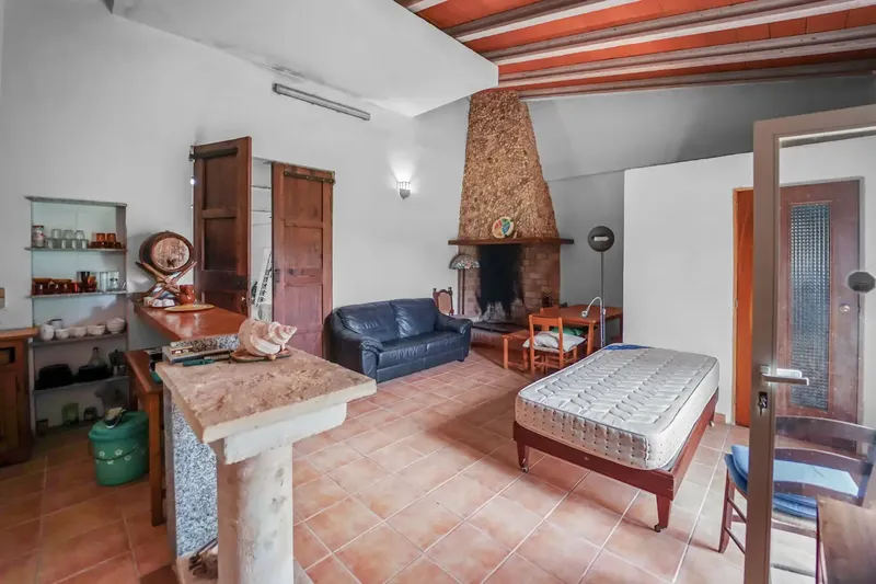 This 823 m² property in Felanitx offers more than meets the eye - and that is rare in Mallorca. — photo 2