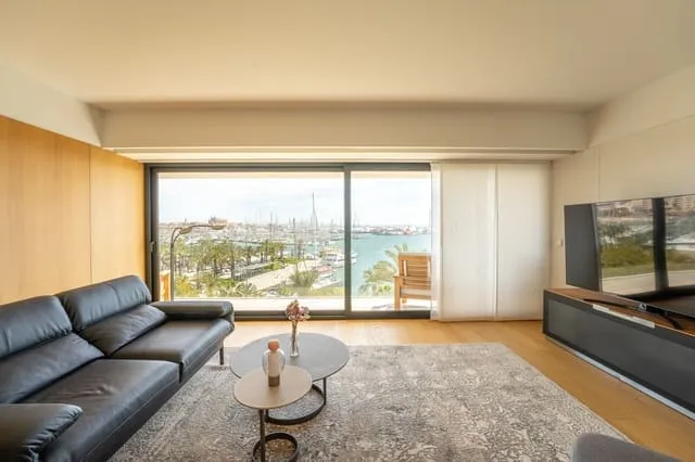 Flat for sale in Cort, Palma de Mallorca — photo 3