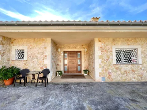 Villa for sale in Puntiró with incredible views and holiday license — photo 5