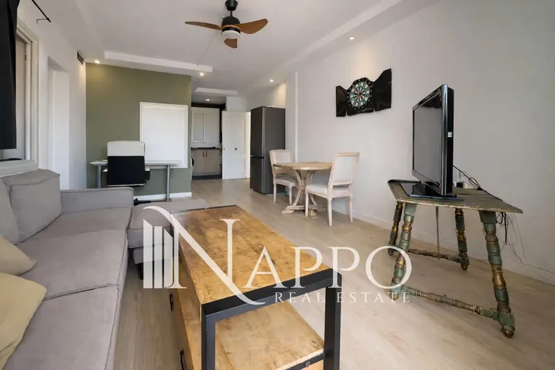 Nappo Real Estate is pleased to present this apartment with great potential located in Sant Agusti, just a few minutes' walk from the beach — photo 2