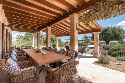 Cales de Mallorca, stately and luxurious country finca with breathtaking sea views and holiday rental license in S'Espinagar — photo 4