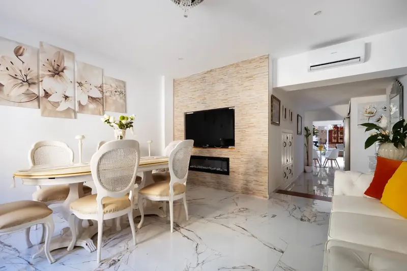 Casa en venta en Carrer GRAN 41 — photo 1