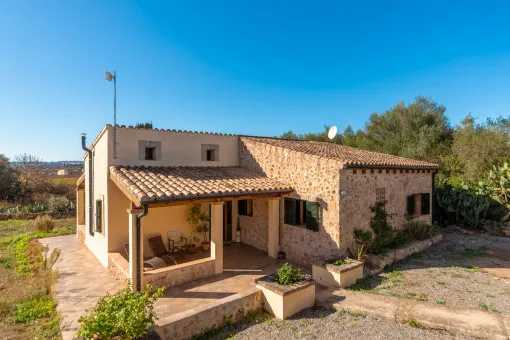 Santa Margalida, beautiful finca in Santa Margalida, high-quality construction in perfect orientation — photo 1