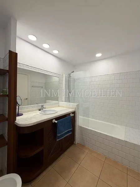 96m² penthouse with 4 rooms, 2 bathrooms & sea views for rent — photo 12