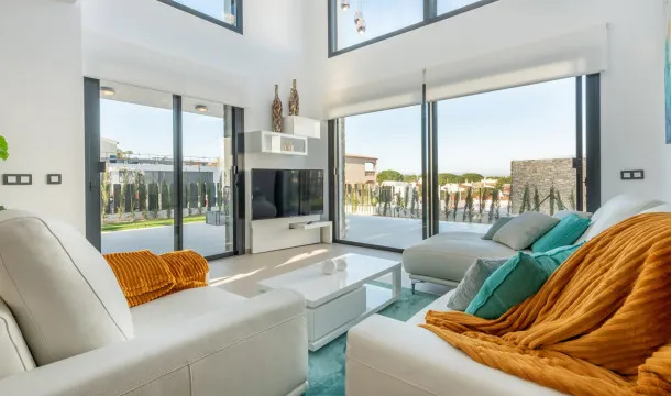 Detached luxury villa in Colonia Sant Pere beach — photo 8