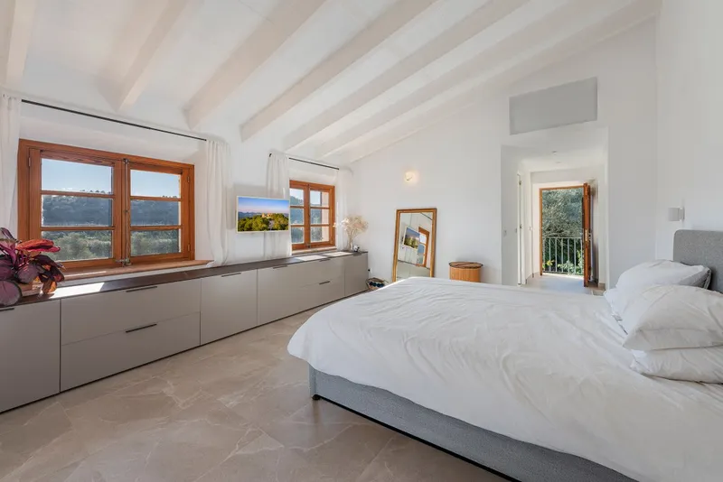 Pollença ideal for country lovers: country property for sale with various terraces and roof terrace — photo 10