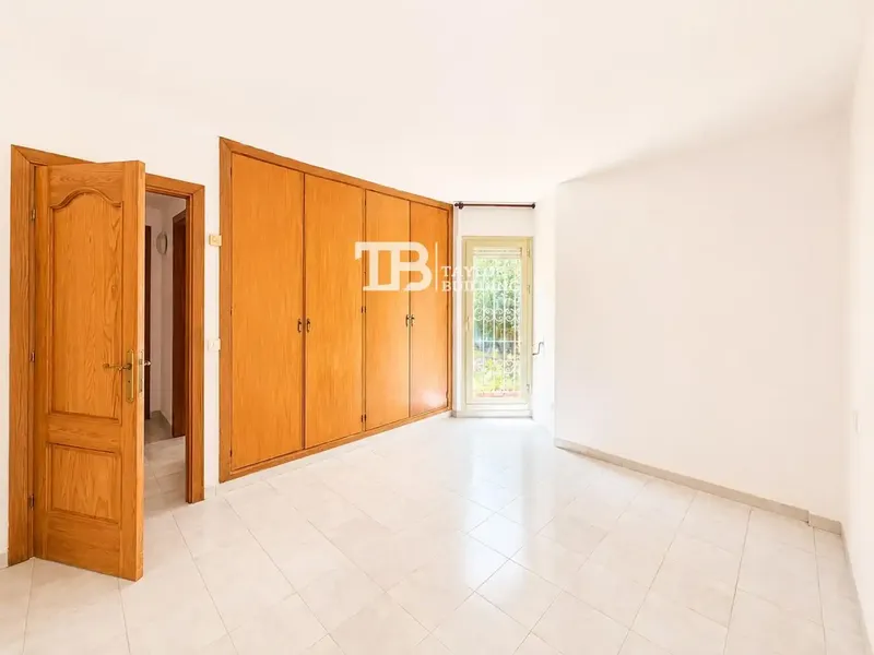 Taylor Building Real Estate presents exclusively this fantastic ground floor apartment located in one of the most sought-after and demanded areas of the municipality — photo 12